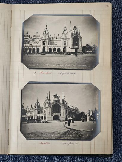 Album grand in-quarto d'une centaine de PHOTOGRAPHIES...