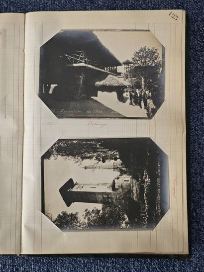 Album grand in-quarto d'une centaine de PHOTOGRAPHIES...