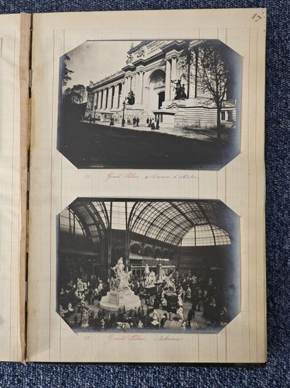 Album grand in-quarto d'une centaine de PHOTOGRAPHIES...