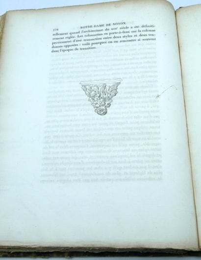 [ARCHEOLOGIE & PREHISTOIRE]. Ensemble de...