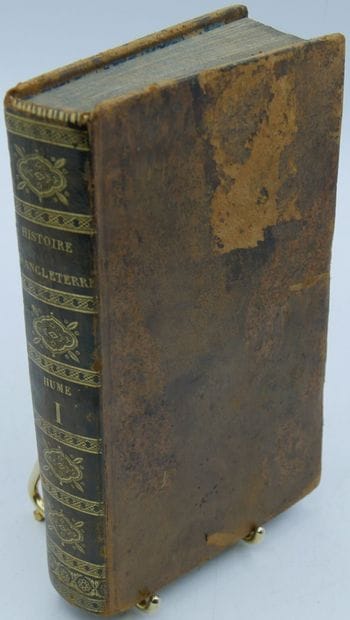 [ETRANGERS]. Ensemble de 13 Volumes.

12...