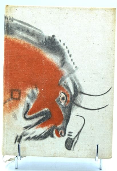 [ARCHEOLOGIE & PREHISTOIRE]. Ensemble de...