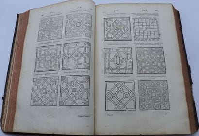 DICTIONNAIRE - ENCYCLOPEDIE - Ensemble de...