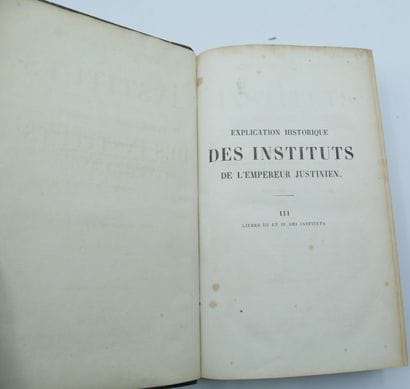 [CLASSIQUE & DIVERS]. Ensemble de 4 Volumes.

François...