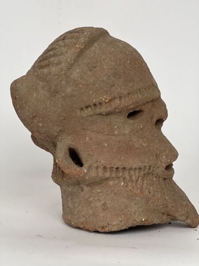 NIGERIA - SOKOTO Culture



Terracotta head...