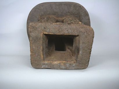 CAMEROON - BAMILEKE people

Chieftaincy stool...