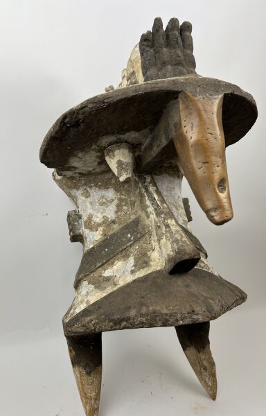 NIGERIA - IGBO IZZI People

Large elephant...