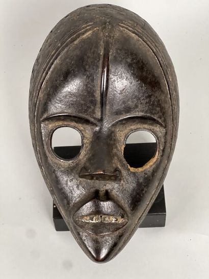 COTE D'IVOIRE - DAN people

Wooden mask,...