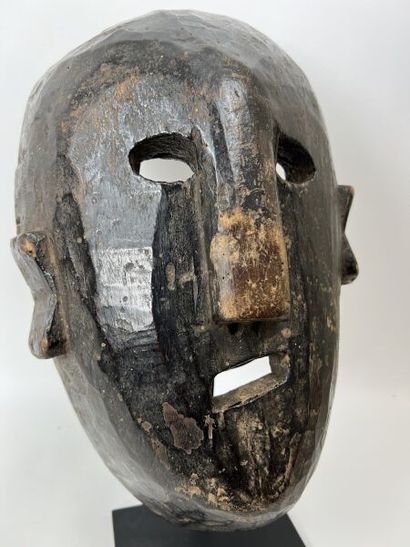 NEPAL - MAGAR People
 
-Shaman mask
Beautiful...