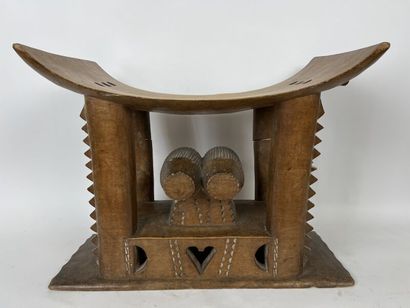 GHANA - ASHANTI People

Two curved seats...