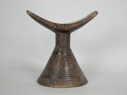 ETHIOPIA 

Set of four wooden neck rests...