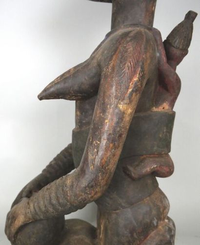NIGERIA - YOROUBA people

Motherhood. Hands...