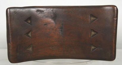 GHANA - AKAN people

Small wooden neckrest...
