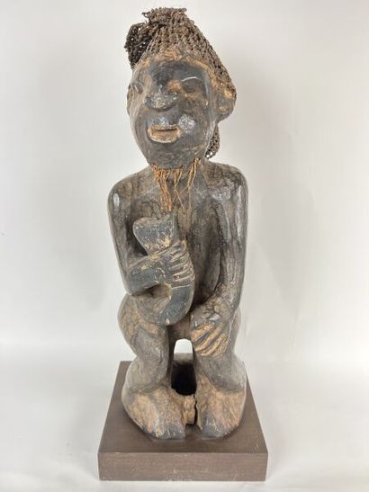 CAMEROON - BAMILEKE People

Wooden chieftaincy...