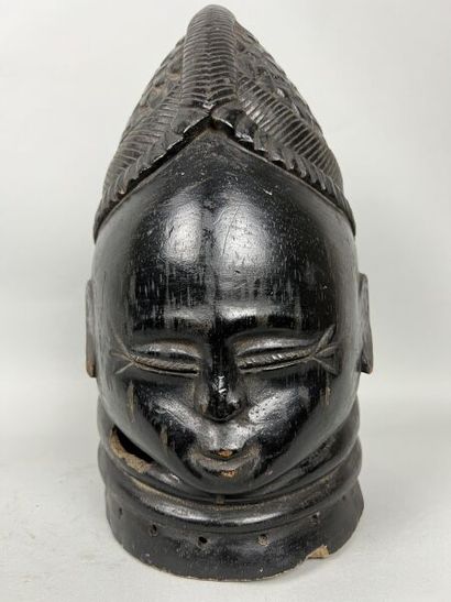 SIERRA LEONE - MENDE people

Mask helmet...