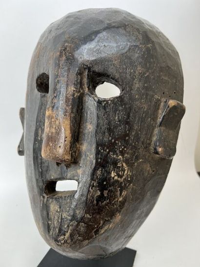 NEPAL - MAGAR People
 
-Shaman mask
Beautiful...