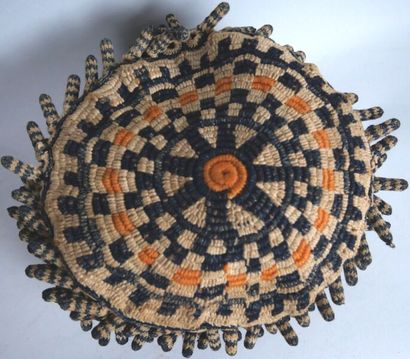 CAMEROON - BAMILEKE people

Three chieftaincy...