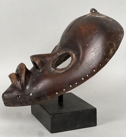COTE D'IVOIRE - DAN people

Wooden mask,...