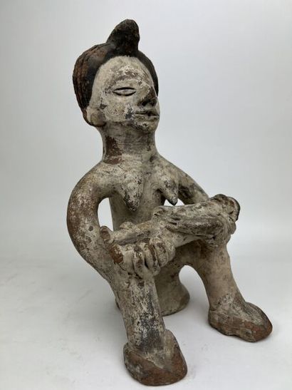 NIGERIA - IGBO People

-Terracotta maternity...