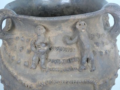 BURKINA FASO - LOBI people

Terracotta jar...