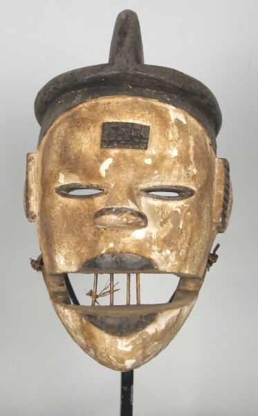 NIGERIA - OGONI people

Mask with articulated...