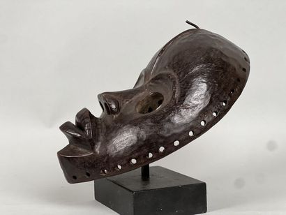 COTE D'IVOIRE - DAN people

Wooden mask,...