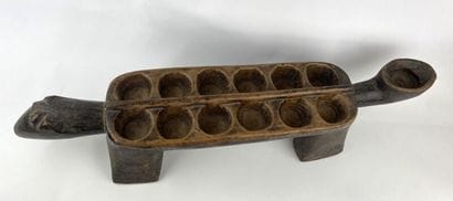 IVORY COAST 

Awale game decorated with an...