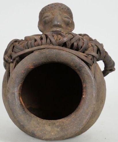 NIGERIA - IZZI / IGBO people

Terracotta...