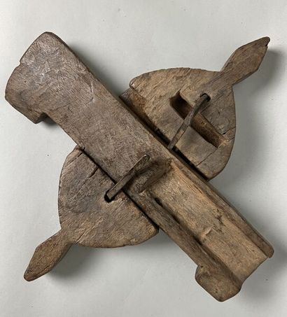 MALI - DOGON people

Old attic lock in the...