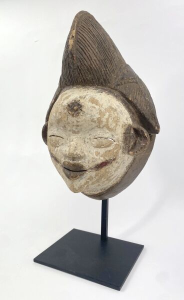 GABON - PUNU / TSANGHI People

Small mask...