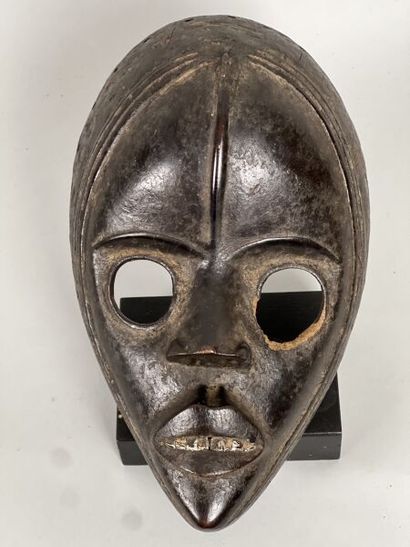 COTE D'IVOIRE - DAN people

Wooden mask,...
