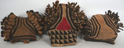 CAMEROON - BAMILEKE people

Three chieftaincy...