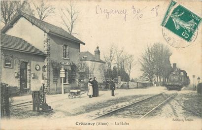 9 CARTES POSTALES GARES & TRAINS : Petite...