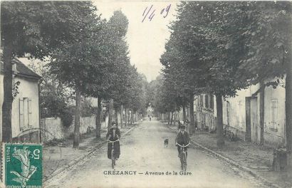 32 CARTES POSTALES AISNE : Villes, qqs villages,...