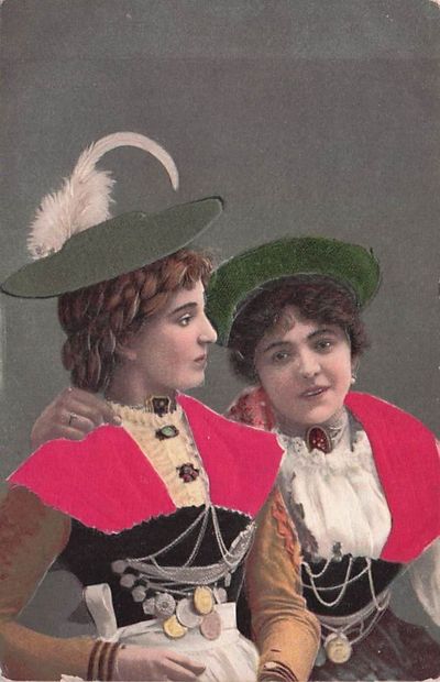 12 CARTES POSTALES SUISSE : Costumes de divers...