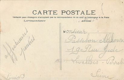 33 CARTES POSTALES PARIS : Divers Arrondissements....