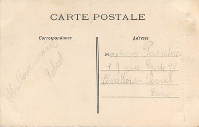 33 CARTES POSTALES PARIS : Divers Arrondissements....