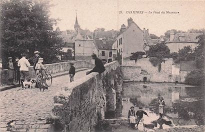 127 CARTES POSTALES EURE ET LOIR : Majorité...