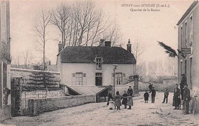 127 CARTES POSTALES EURE ET LOIR : Majorité...