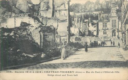 262 CARTES POSTALES MILITARIA : 78cp-France...
