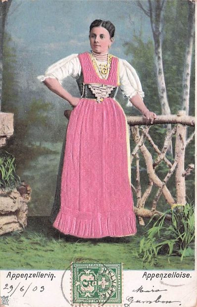 12 CARTES POSTALES SUISSE : Costumes de divers...