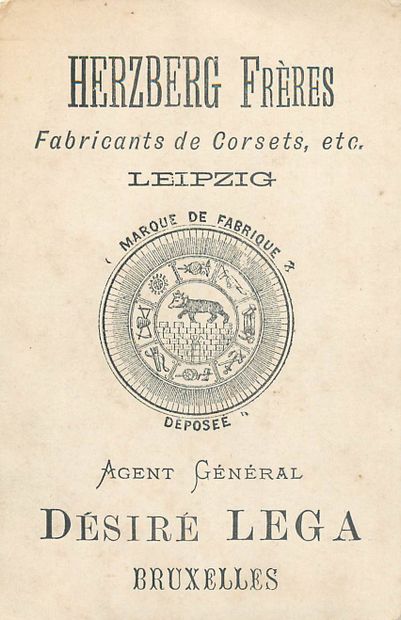 64 CHROMOS : Magasins. « L.Calvet Amiens-Enfants...