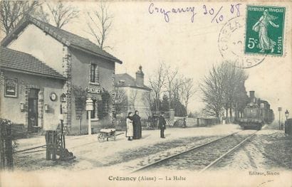 9 CARTES POSTALES GARES & TRAINS : Petite...