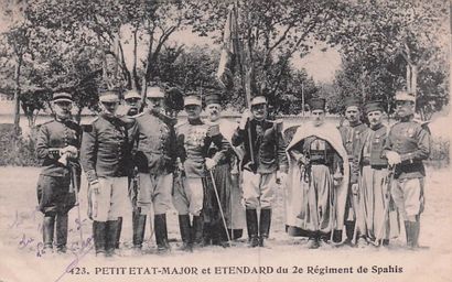 35 CARTES POSTALES MILITARIA : Divers. Dont