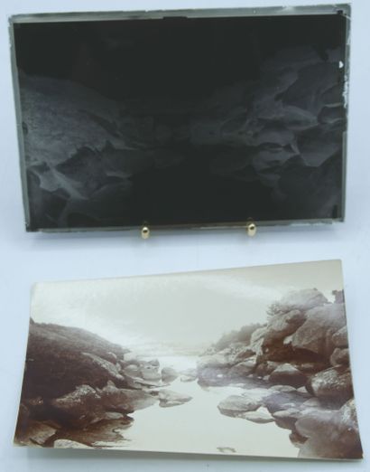 24 PHOTOGRAPHIES : 9 plaques de Verre, 14...
