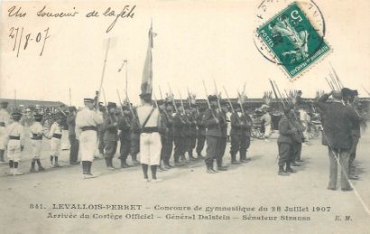 9 CARTES POSTALES FETES & DIVERTISSEMENTS...