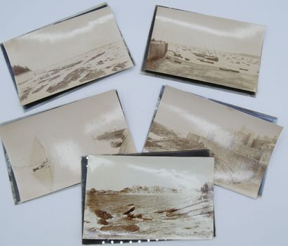104 PHOTOGRAPHIES : Sur plaque de verre,...