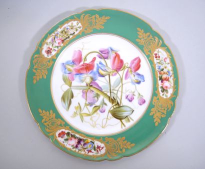Partie se service de table en porcelaine...