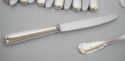 Partie de ménagère en métal argenté, modèle...