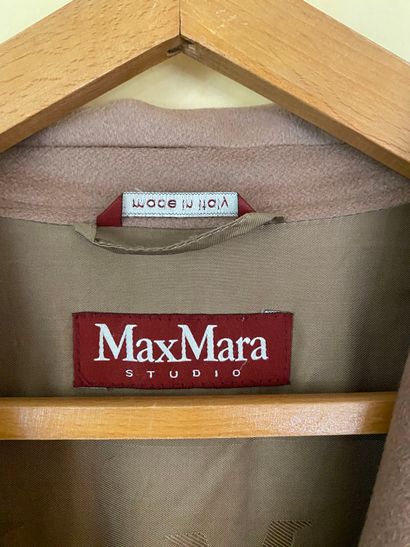 MAXMARA STUDIO
Manteau long en cachemire...